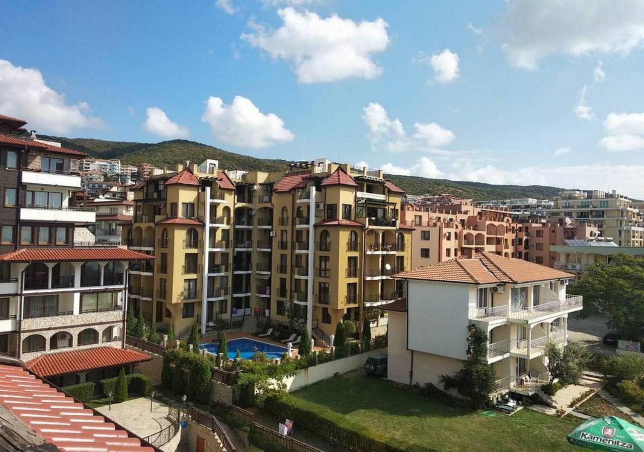 Dom-El Real Apartments Amphora Sveti Vlas Exteriér fotografie