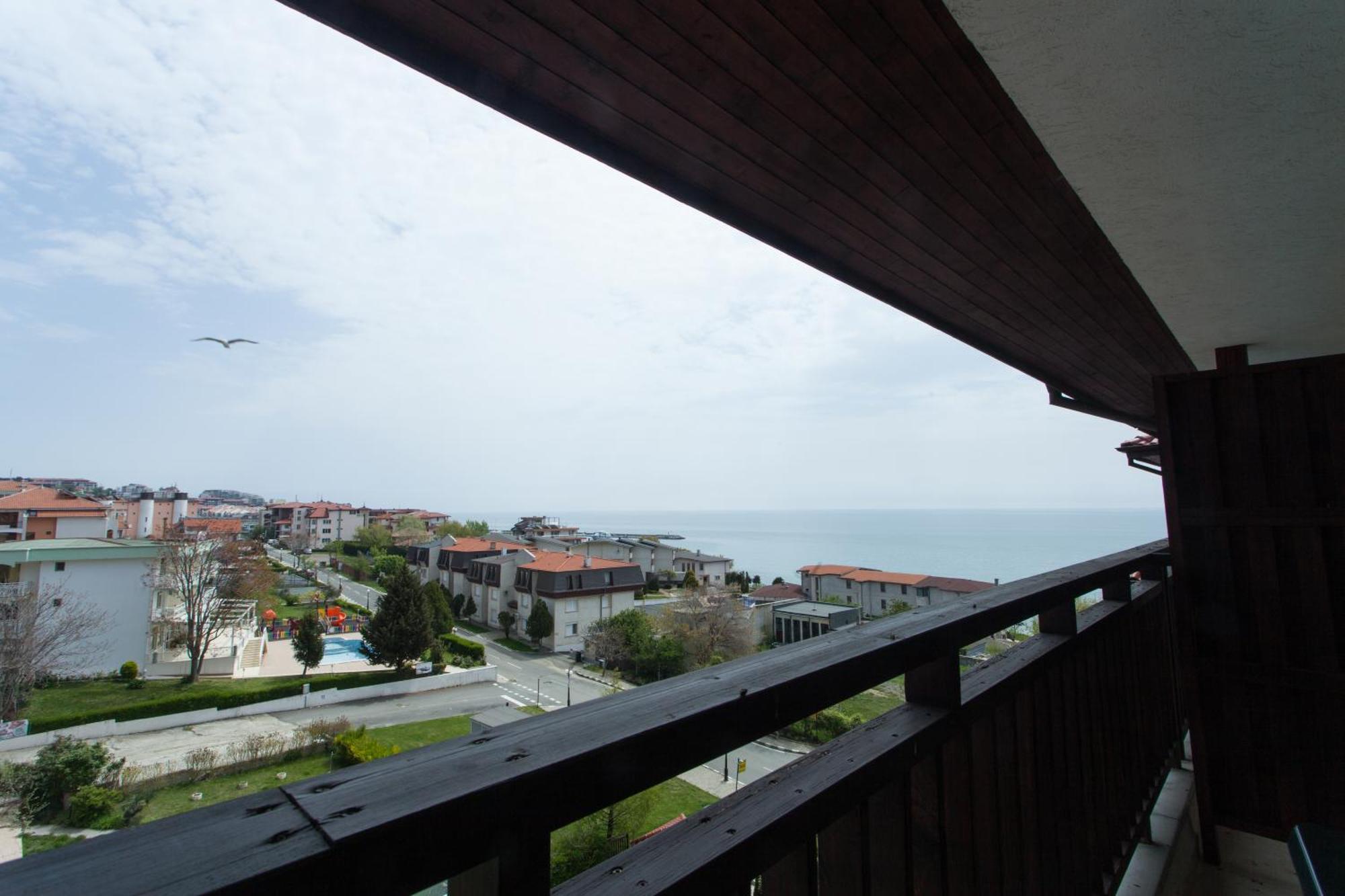 Dom-El Real Apartments Amphora Sveti Vlas Exteriér fotografie
