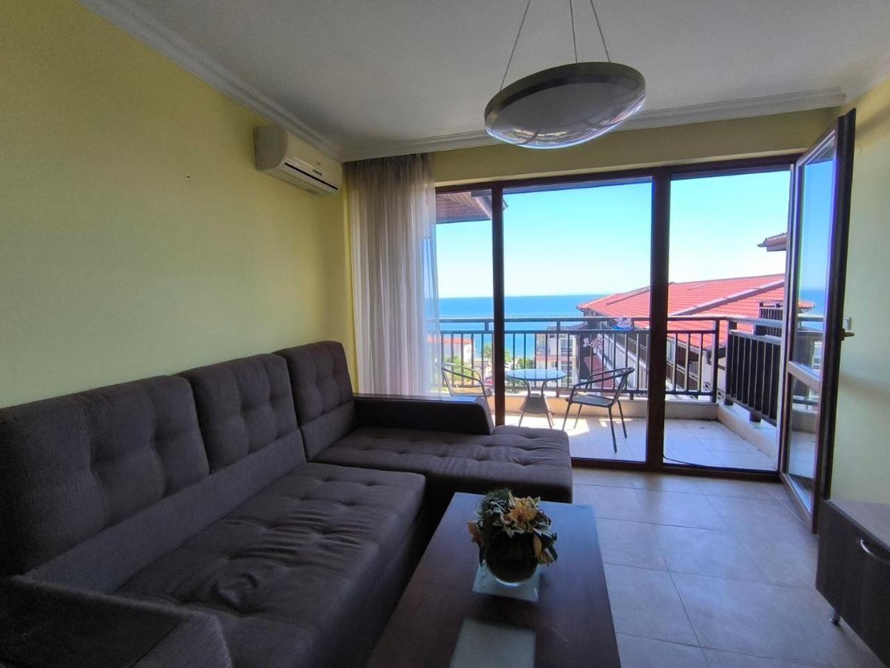 Dom-El Real Apartments Amphora Sveti Vlas Exteriér fotografie