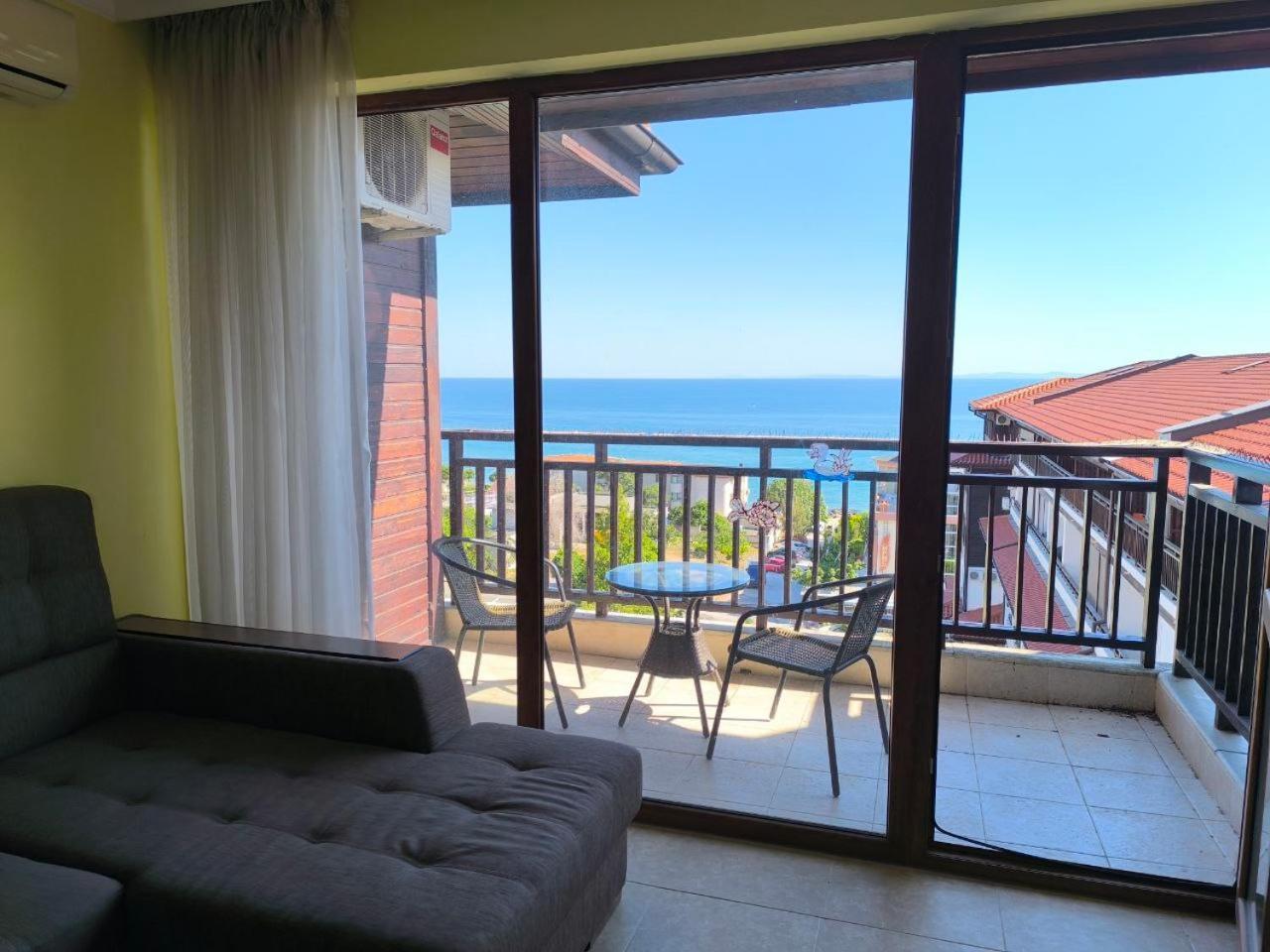 Dom-El Real Apartments Amphora Sveti Vlas Exteriér fotografie